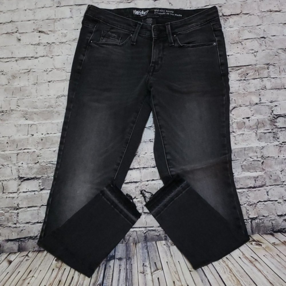 Black washed jeans